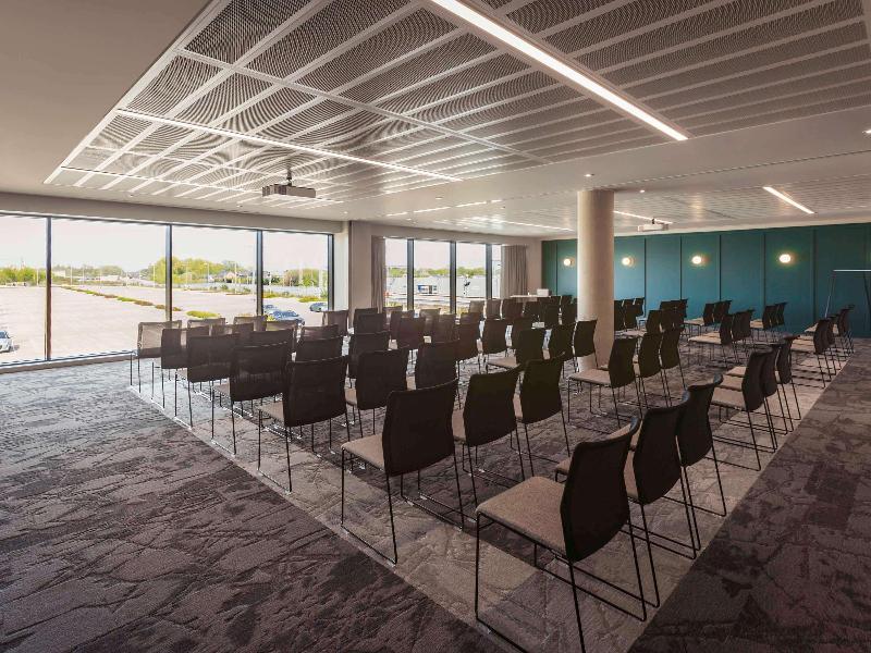 Novotel Cambridge North - Lobi