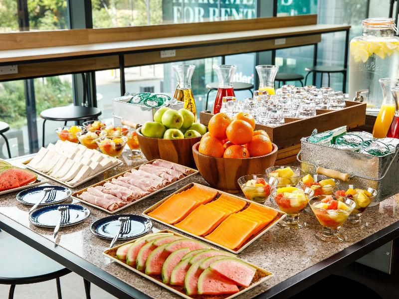 Adagio London Sutton Point Apar Açılış Temmuz 2021 - Restoran