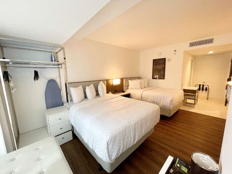 Best Western Premier Empire State Hotel - Oda
