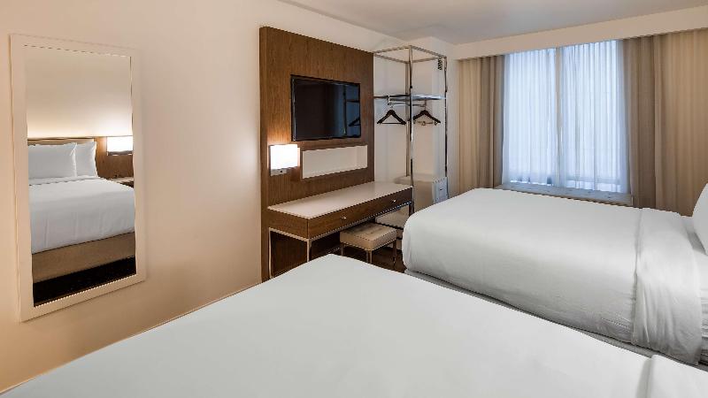 Best Western Premier Empire State Hotel - Oda