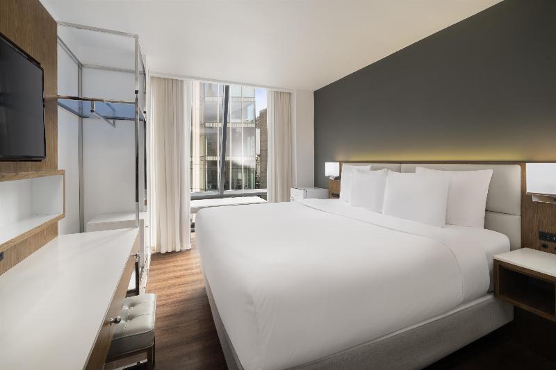 Best Western Premier Empire State Hotel - Oda