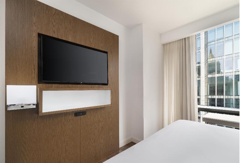 Best Western Premier Empire State Hotel - Oda