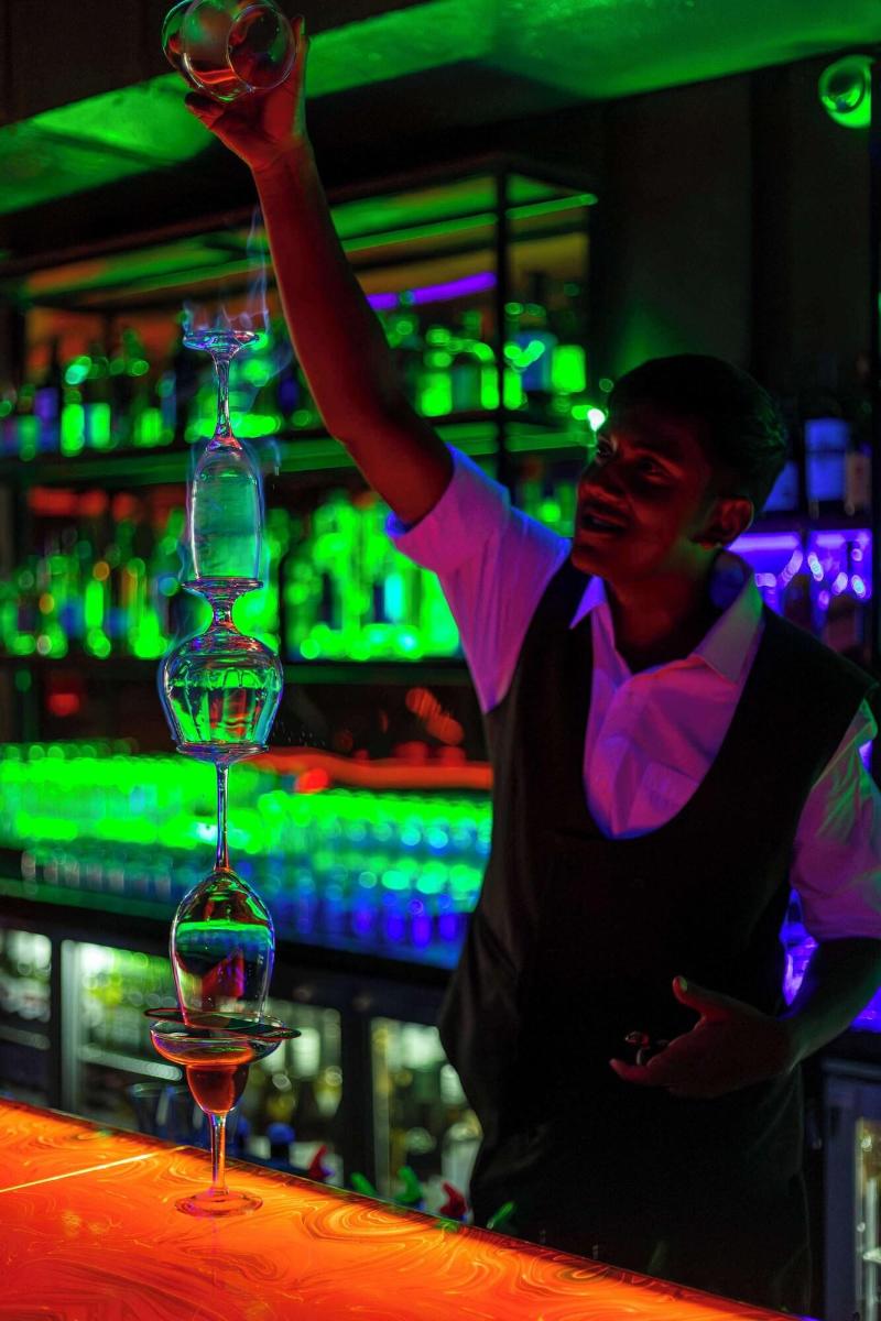 Radisson Blu Deira Creek - Bar