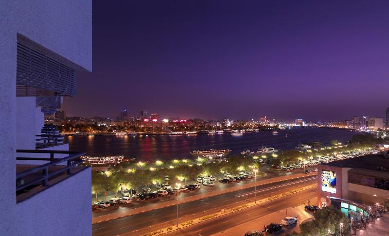 Radisson Blu Deira Creek - Genel