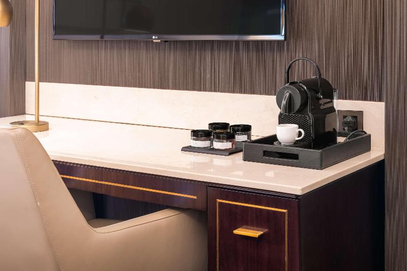Radisson Blu Deira Creek - Oda