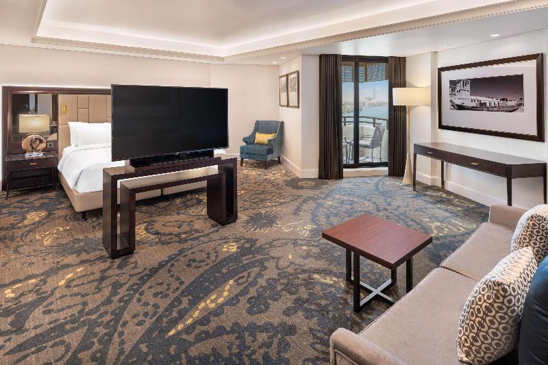 Radisson Blu Deira Creek - Oda