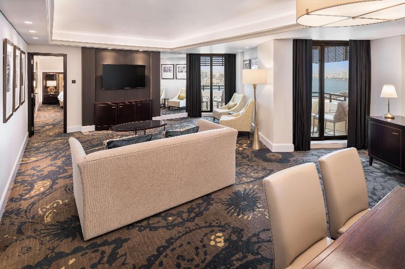 Radisson Blu Deira Creek - Oda