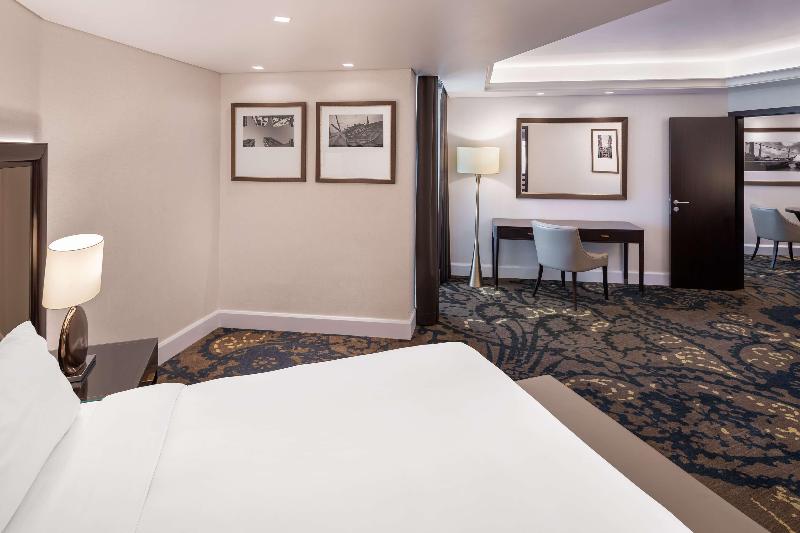 Radisson Blu Deira Creek - Oda