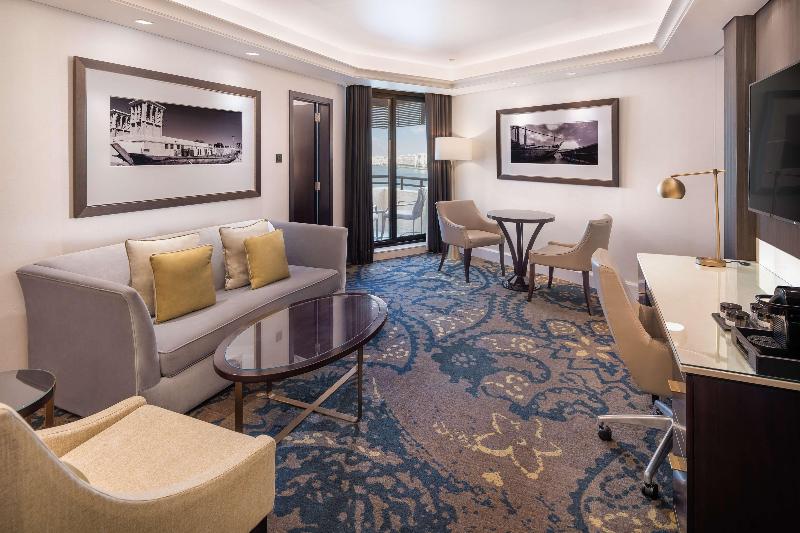 Radisson Blu Deira Creek - Oda