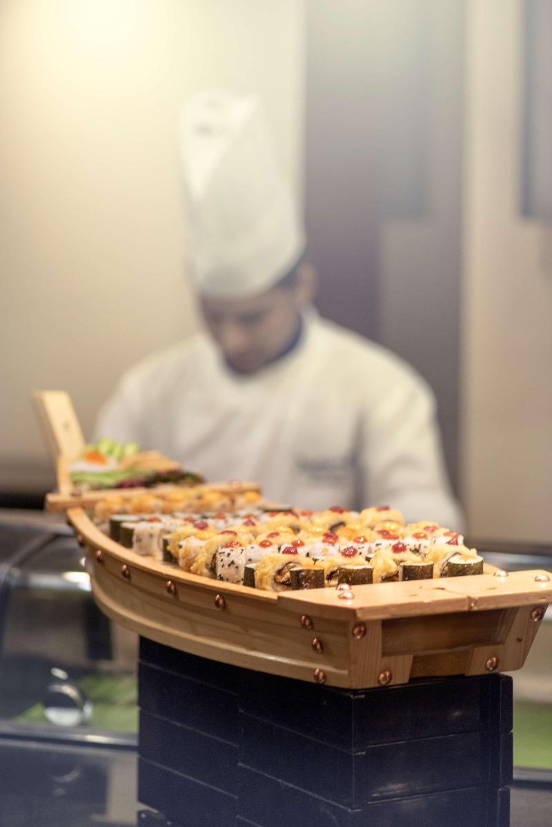 Radisson Blu Deira Creek - Restoran