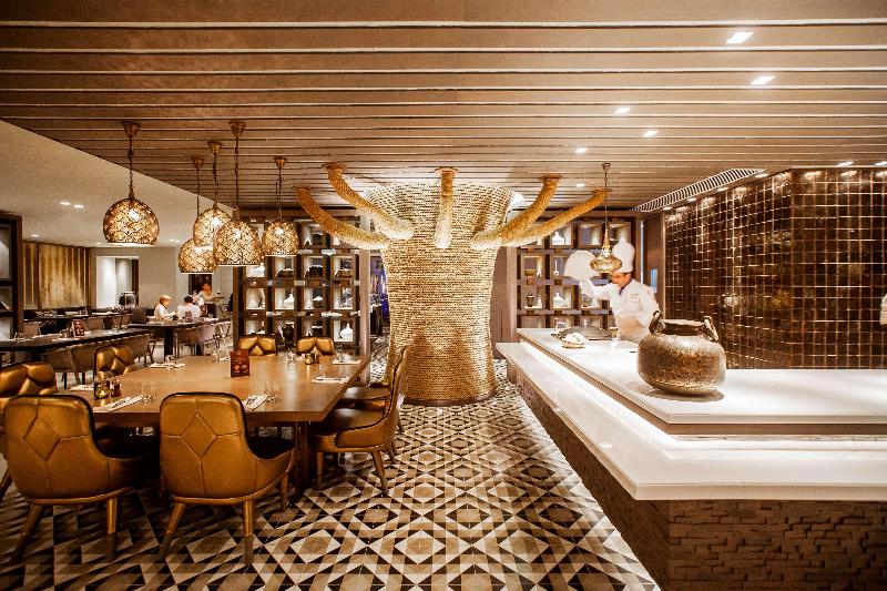 Radisson Blu Deira Creek - Restoran