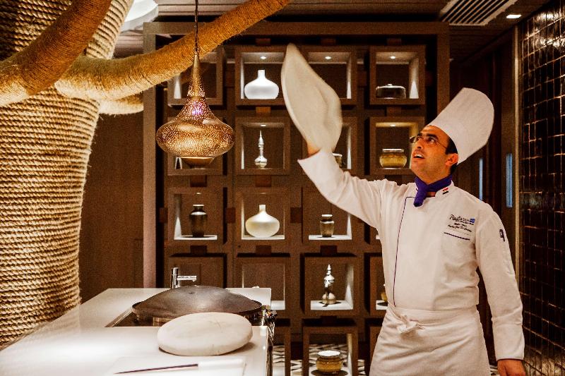 Radisson Blu Deira Creek - Restoran