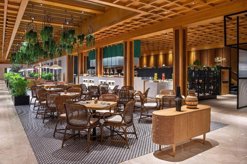 Radisson Blu Deira Creek - Restoran
