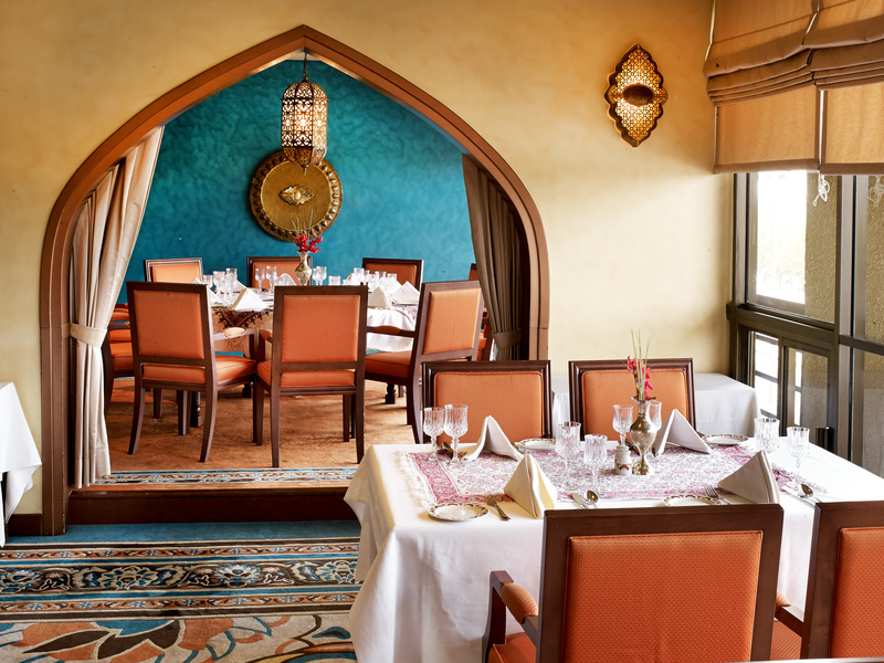 Radisson Blu Deira Creek - Restoran