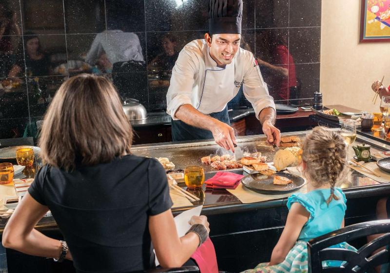 Radisson Blu Deira Creek - Restoran