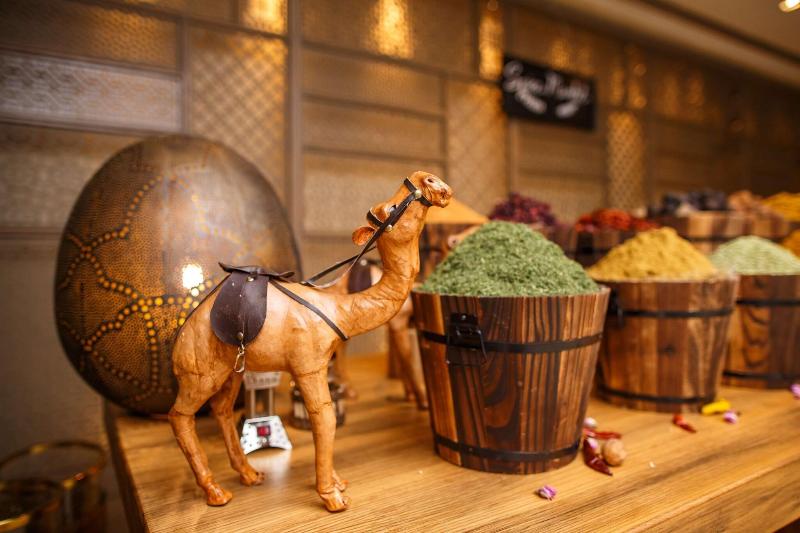 Radisson Blu Deira Creek - Restoran