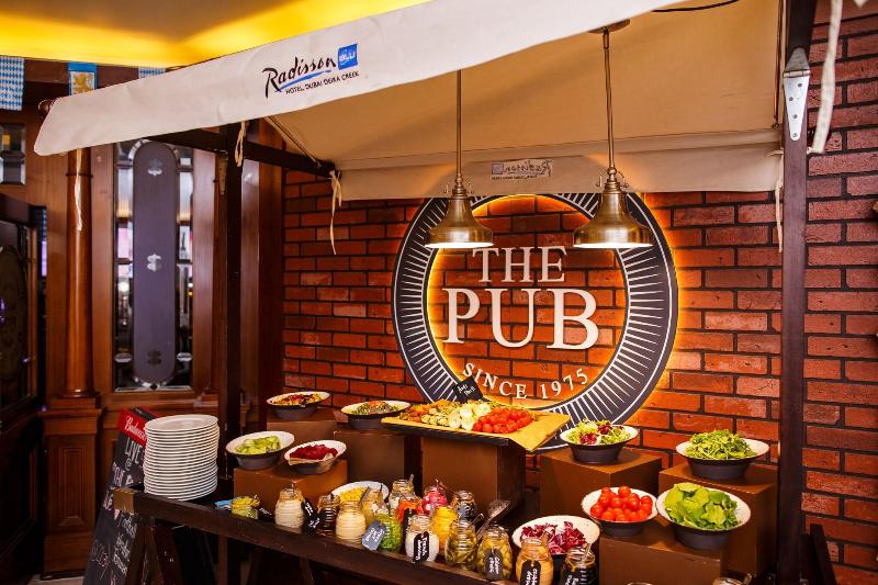 Radisson Blu Deira Creek - Restoran