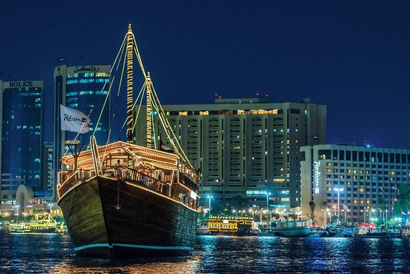 Radisson Blu Deira Creek - Restoran