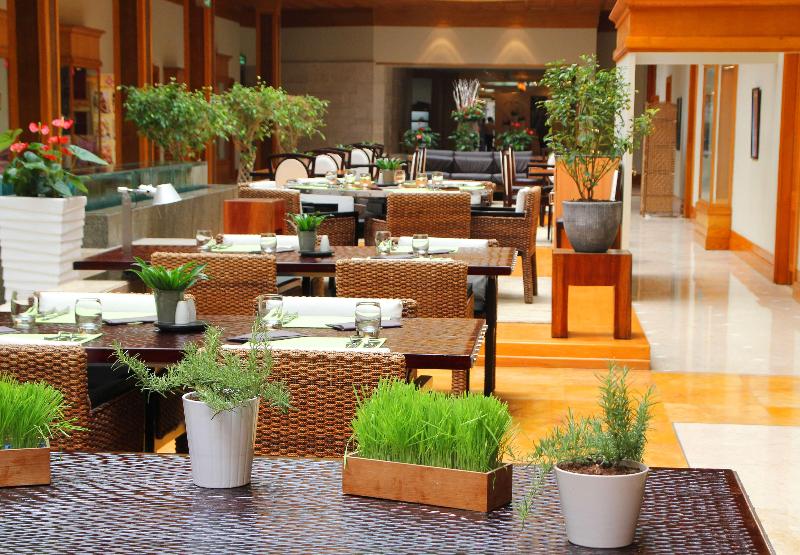 Radisson Blu Deira Creek - Restoran