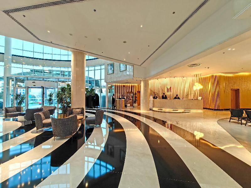 Millennium Airport Hotel Dubai - Lobi