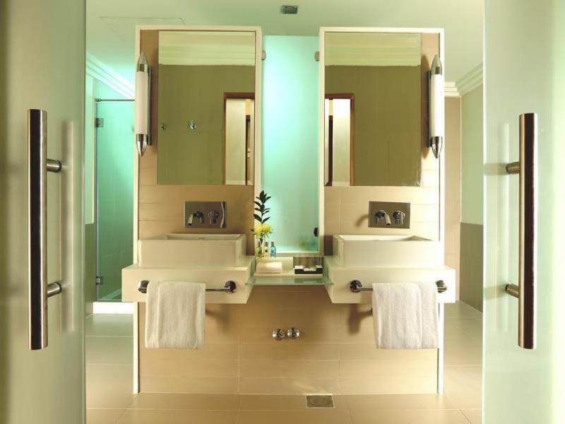 Millennium Airport Hotel Dubai - Oda
