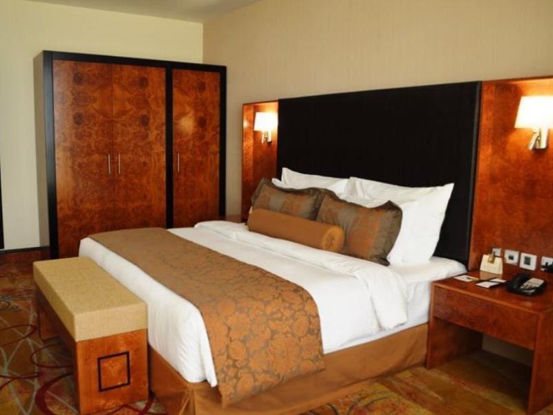 Millennium Airport Hotel Dubai - Oda