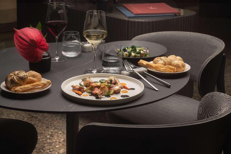 NH Collection Milano CityLife - Restoran