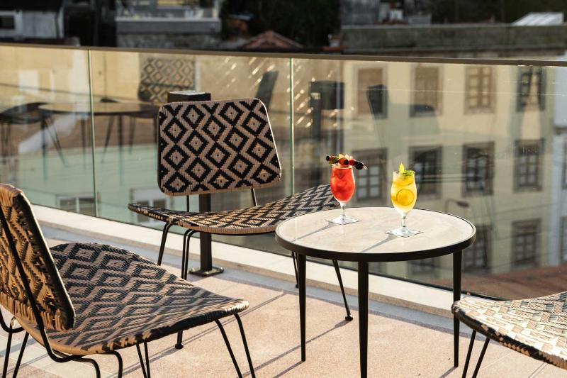 Dorma Essenzia Porto - Teras