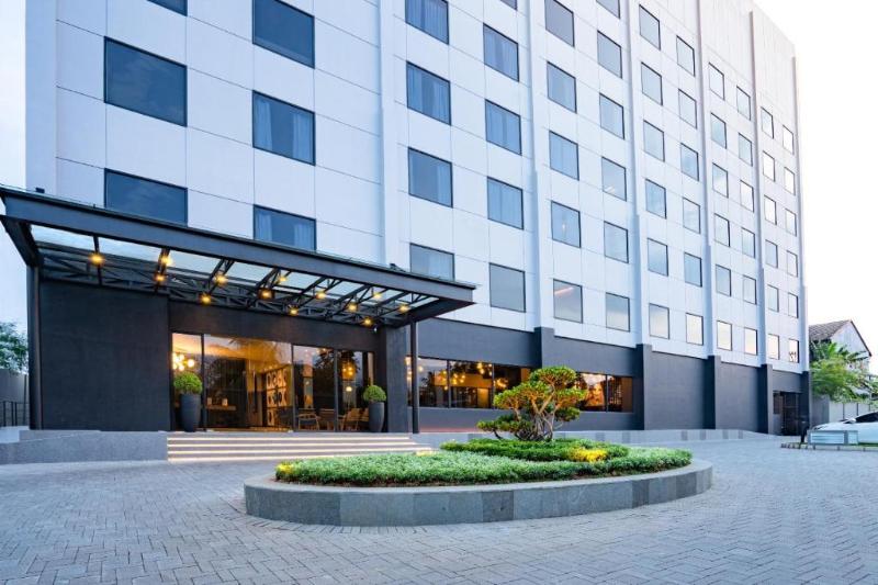 Aston Cilegon Boutique Hotel - Lobi