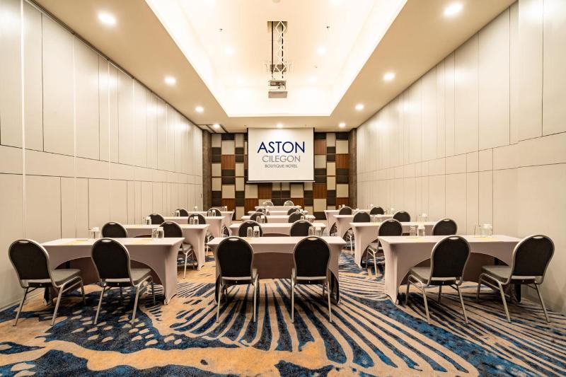 Aston Cilegon Boutique Hotel - Toplantı