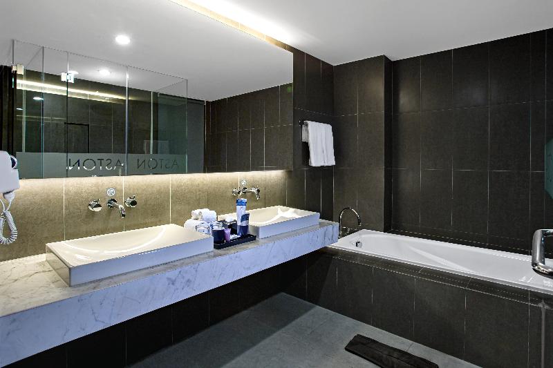 Aston Sidoarjo City Hotel & Convention Center - Oda