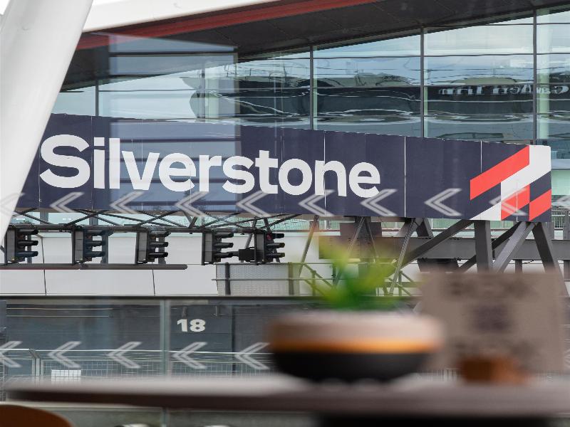 Hilton Garden Inn Silverstone, United Kingdom - Bar