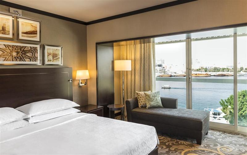 Sheraton Dubai Creek Hotel and Towers - Genel