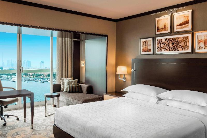 Sheraton Dubai Creek Hotel and Towers - Oda