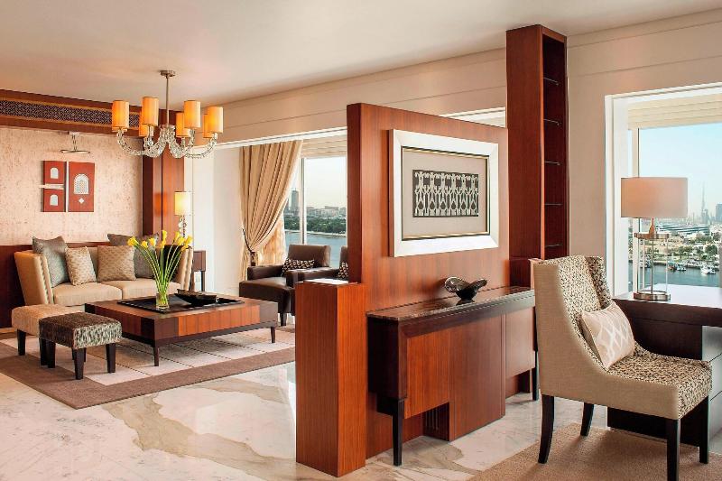 Sheraton Dubai Creek Hotel and Towers - Oda