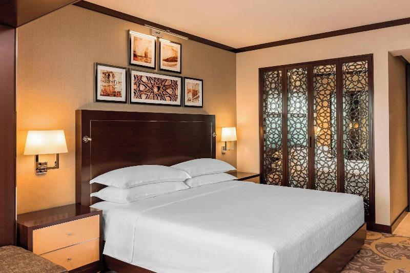 Sheraton Dubai Creek Hotel and Towers - Oda