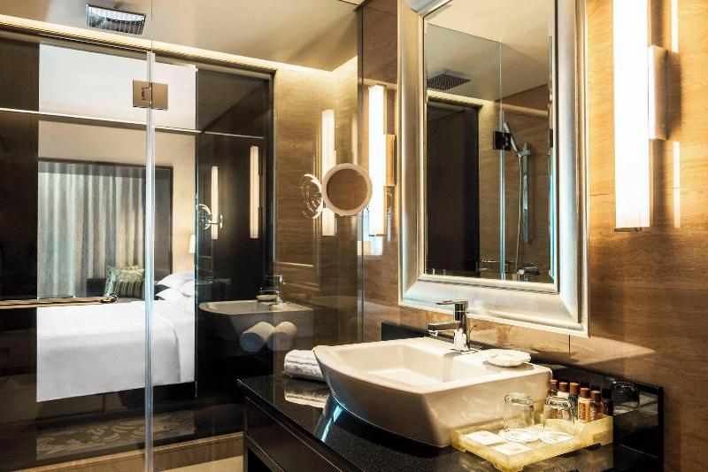 Sheraton Dubai Creek Hotel and Towers - Oda