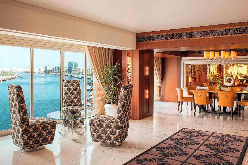 Sheraton Dubai Creek Hotel and Towers - Oda