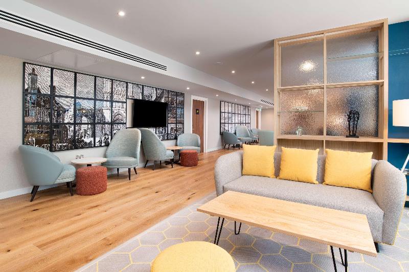 Hampton by Hilton Canterbury - Lobi
