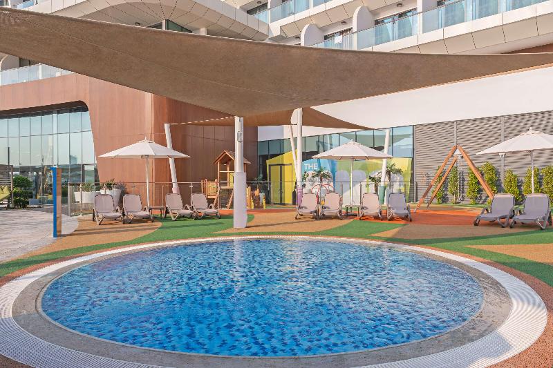 Hampton by Hilton Marjan Island - Havuz