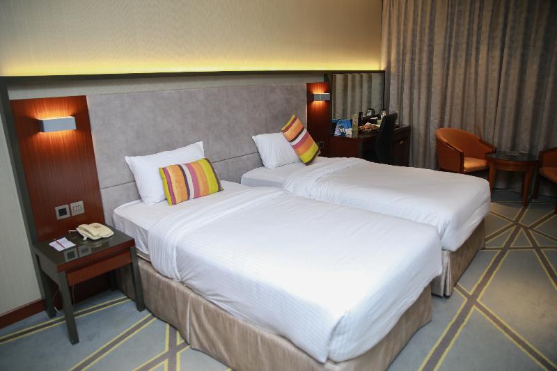 Versailles By Raviz Hotel - Oda
