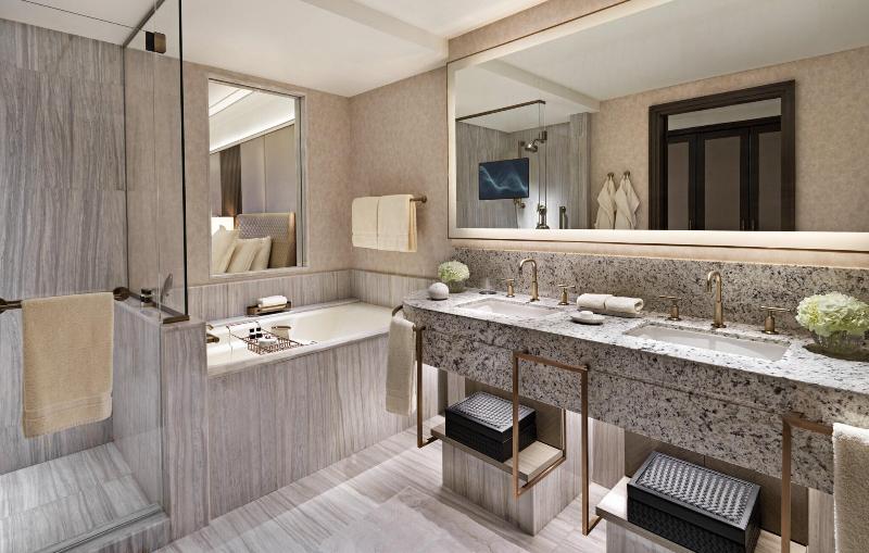 Four Seasons Riyadh At kingdom Centre - Oda