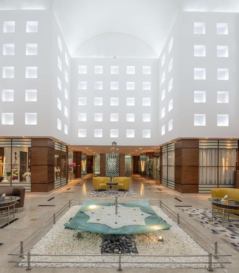Radisson Blu Hotel Riyadh - Lobi
