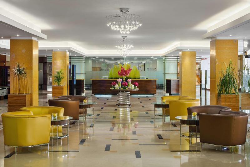 Radisson Blu Hotel Riyadh - Lobi