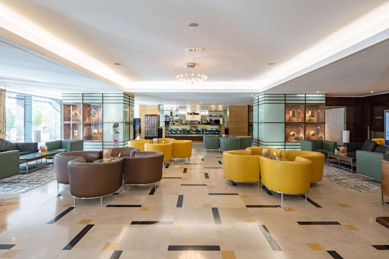 Radisson Blu Hotel Riyadh - Lobi