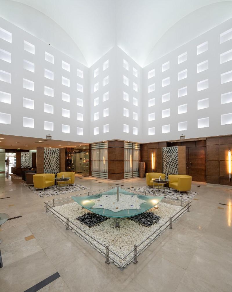 Radisson Blu Hotel Riyadh - Lobi