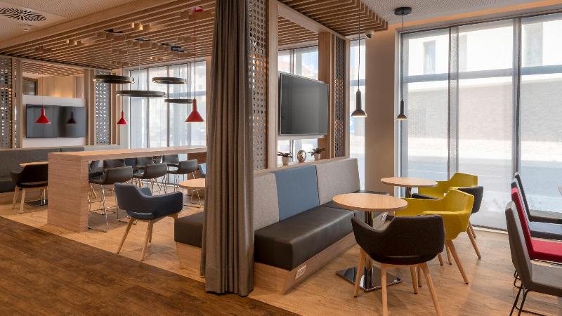 Holiday Inn Express Offenbach - Lobi