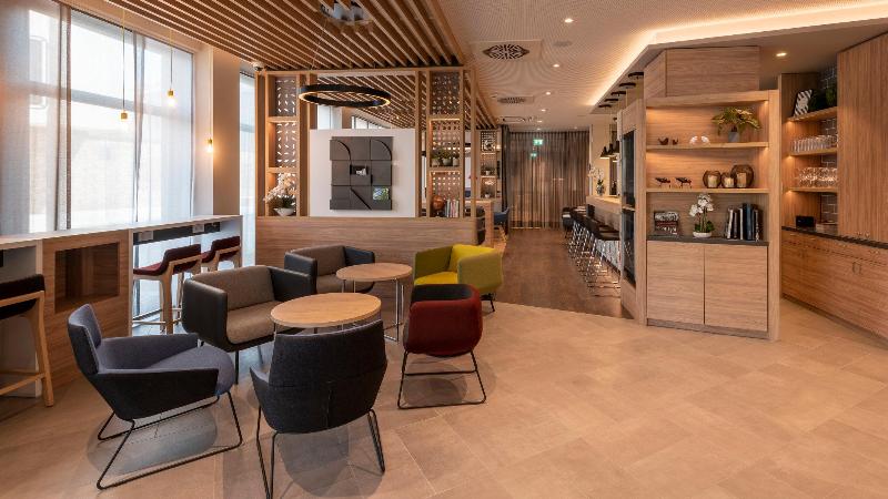 Holiday Inn Express Offenbach - Lobi