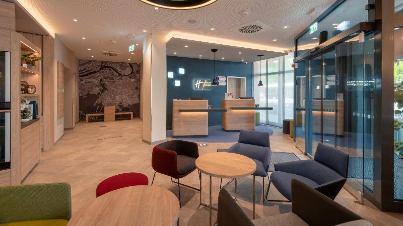 Holiday Inn Express Offenbach - Lobi