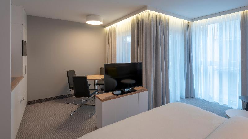 Holiday Inn Express Offenbach - Oda
